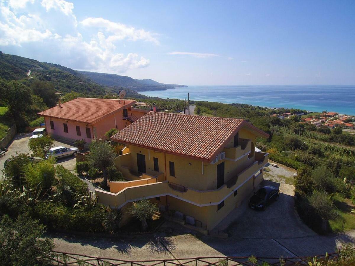 Apartmán Baciati Dal Sole Zambrone Exteriér fotografie